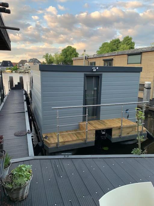 Ferienwohnung Unique New Houseboat Moored 4 Zwartsluis Exterior foto